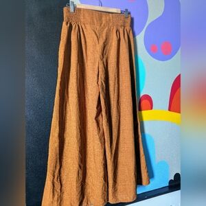 Wide-Leg Brown Pants